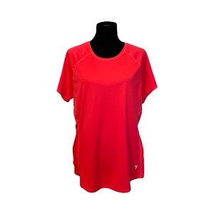 Vibrant Hot Pink Short Sleeve Tee with Breathable Fabric
